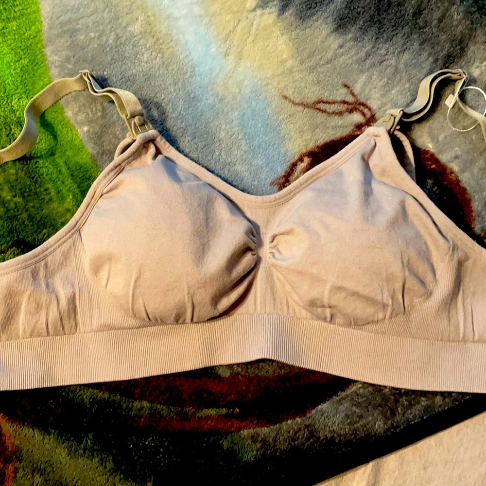 Daisity Nursing Bra—Grey //size small//